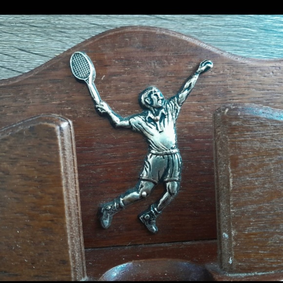 Vintage Wooden Wallet and Eye Glasses Stand Tennis Serve  Brown - Picture 6 of 6